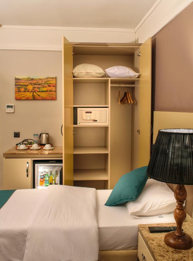 Hotel Bossuite Kadikoy Istanbul Exterior photo